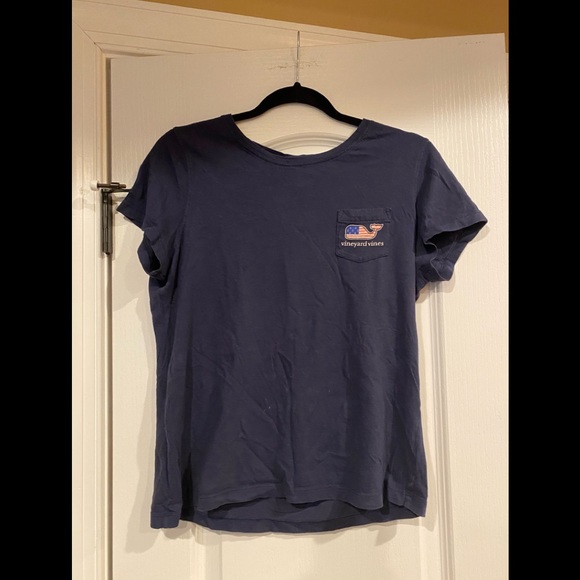Vineyard Vines T-shirt - Picture 2 of 2